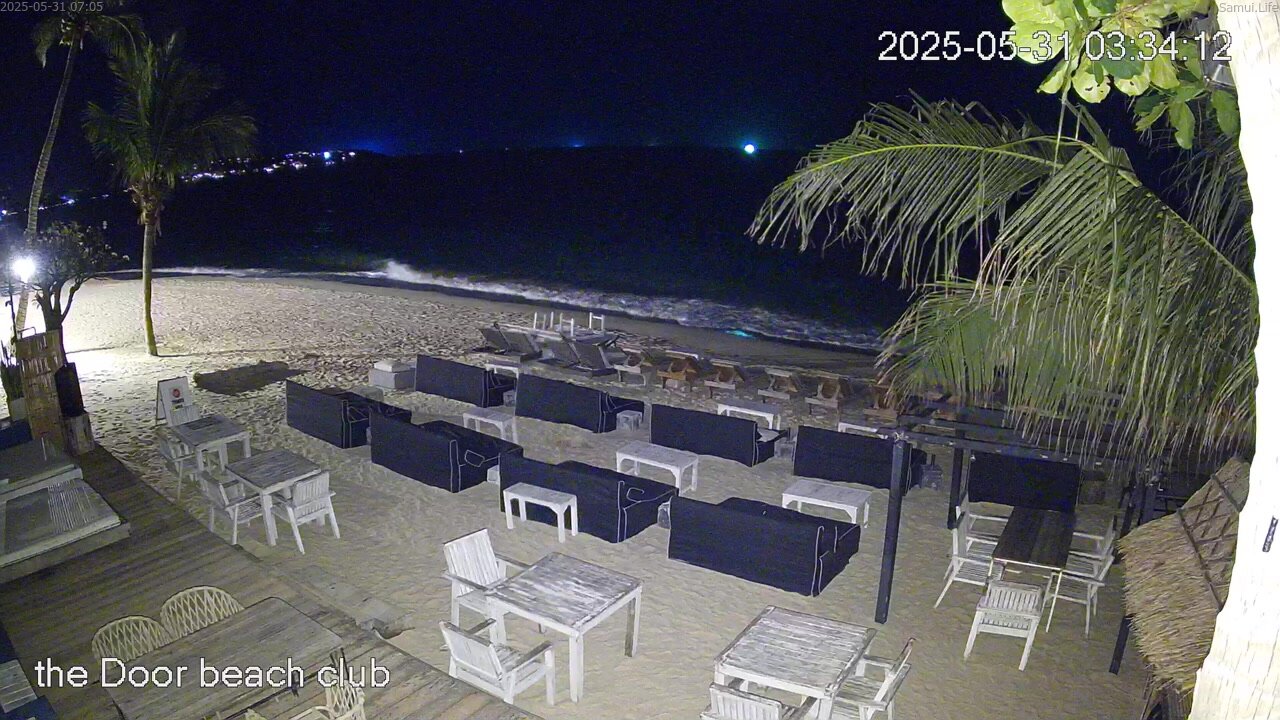 Lamai beach, The Door club